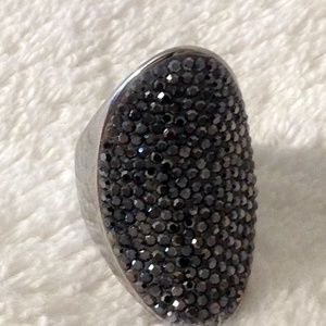 BLACK CUT STONE RING SIZE 7 BEAUTIFUL  SILVER BAND